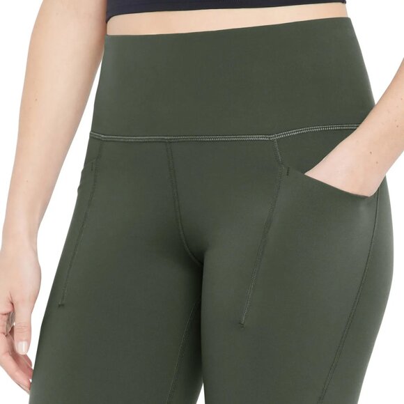 GapFit Women's Flare Legging - Picture 4 of 8